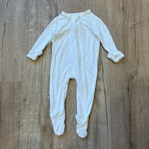 Kyte BABY Soft White Footed One Piece